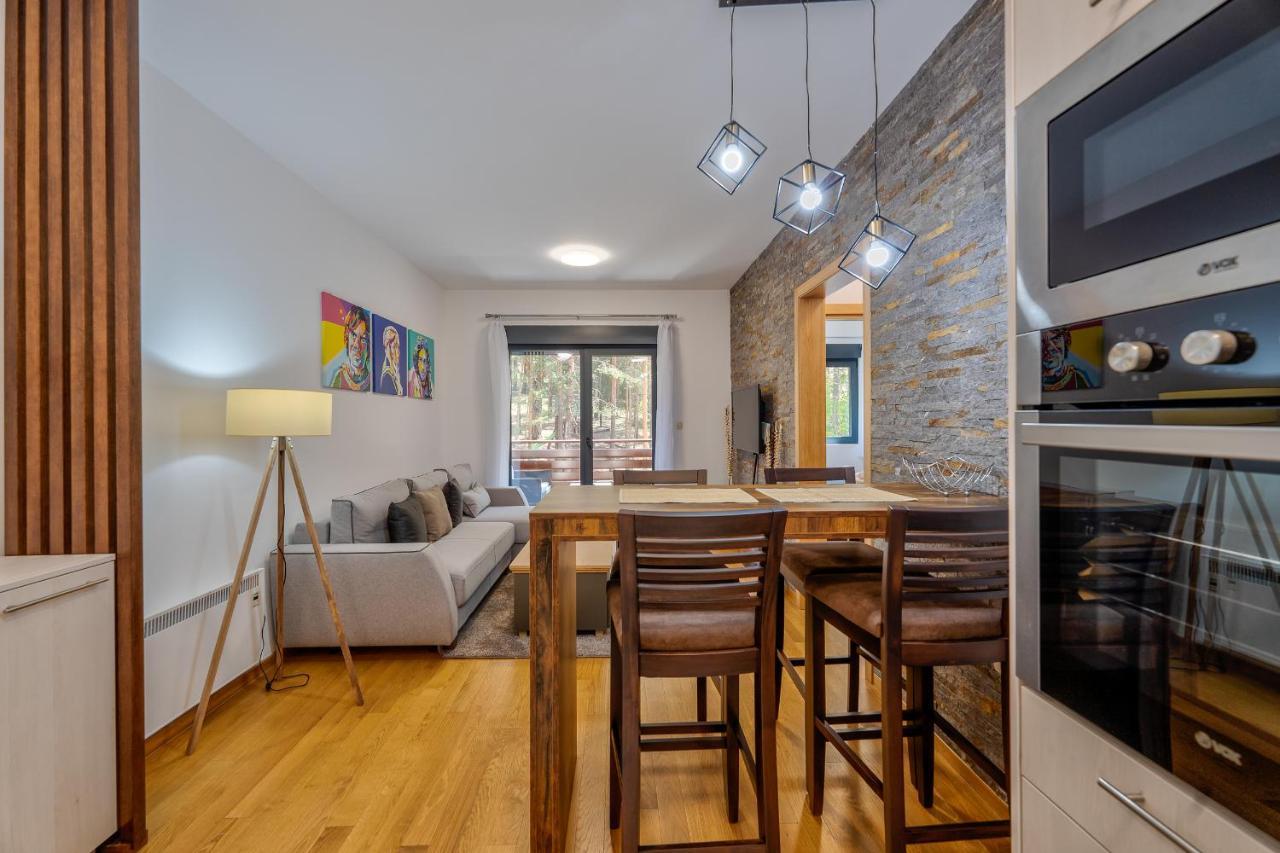Apartment Pekovic Green, Pine Trees View 2 Bedrooms
